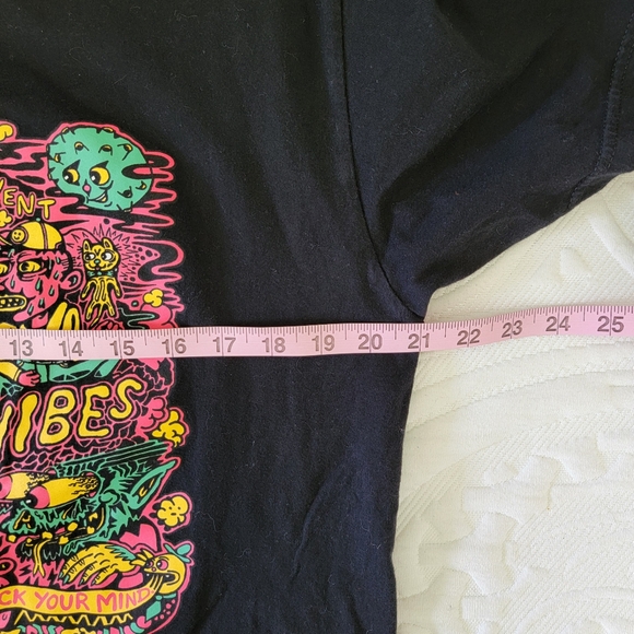 Killer Acid Black Graphic Print T Shirt Neon Please Prevent Bad Vibes Size L - Picture 6 of 7